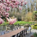 Le Chateau Des Comtesses * Montignies-sur-Roc