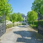 Le Chateau Des Comtesses Villa Montignies-sur-Roc