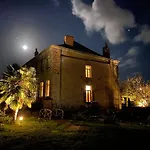 Le Chateau Des Comtesses *