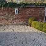 Le Chateau Des Comtesses *