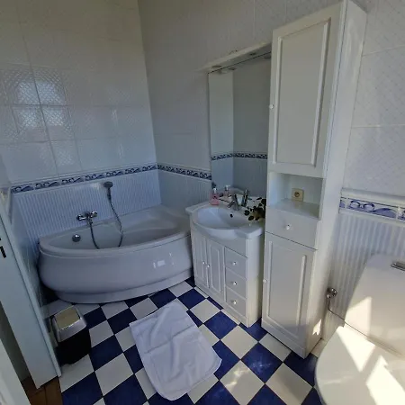 فيلة La Des Comtesses *