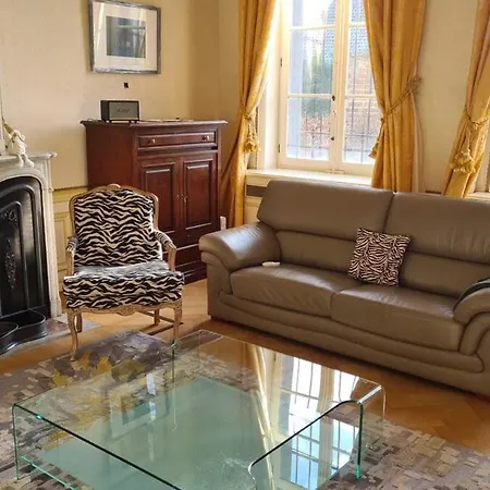 Willa La Des Comtesses *