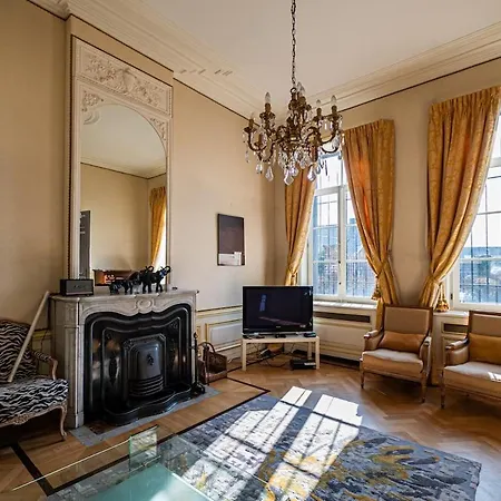 فيلة La Des Comtesses *