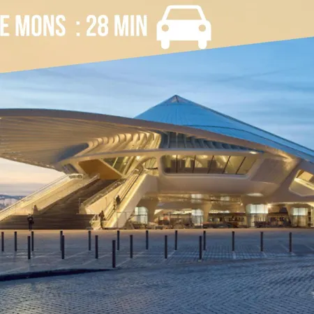 La Des Comtesses فيلة Montignies-sur-Roc