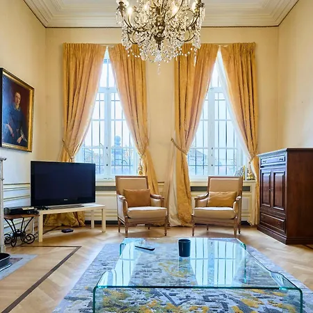 Le Chateau Des Comtesses - Vue Lac, 13 Pers *