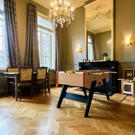 La Des Comtesses Willa *