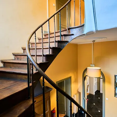 La Des Comtesses Montignies-sur-Roc