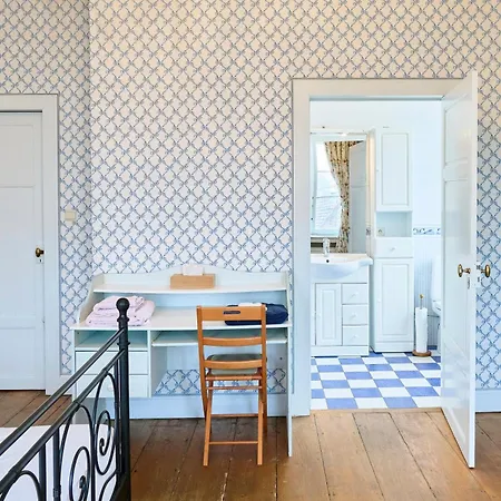 La Des Comtesses Willa