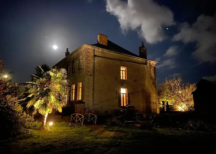 Le Chateau Des Comtesses *