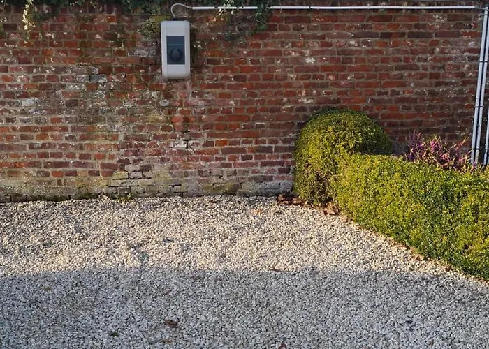 Le Chateau Des Comtesses *